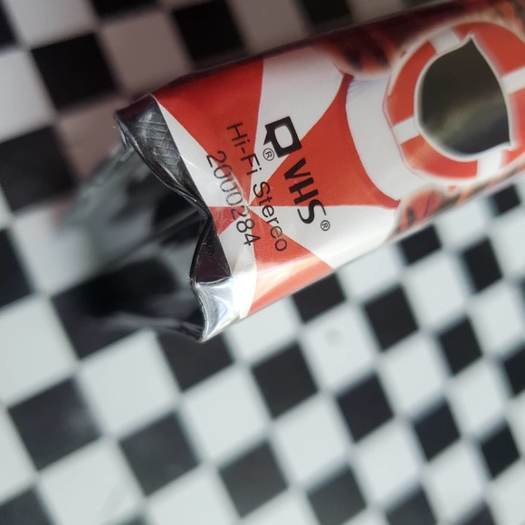 Saban's Power Rangers Lightspeed Rescue VHS Tape 2000 - Picture 6 of 6